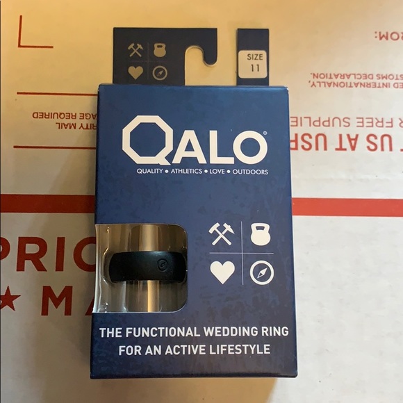 Qalo men’s size 11 black - Picture 1 of 2